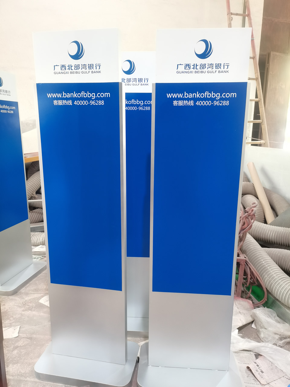 專業(yè)做標(biāo)識標(biāo)牌的廠家——【巨匠標(biāo)識，標(biāo)識制作廠家】